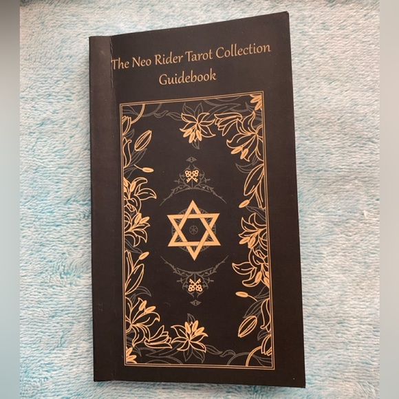 Neo Rider Tarot Cards Collection with Guidebook - Picture 3 of 6